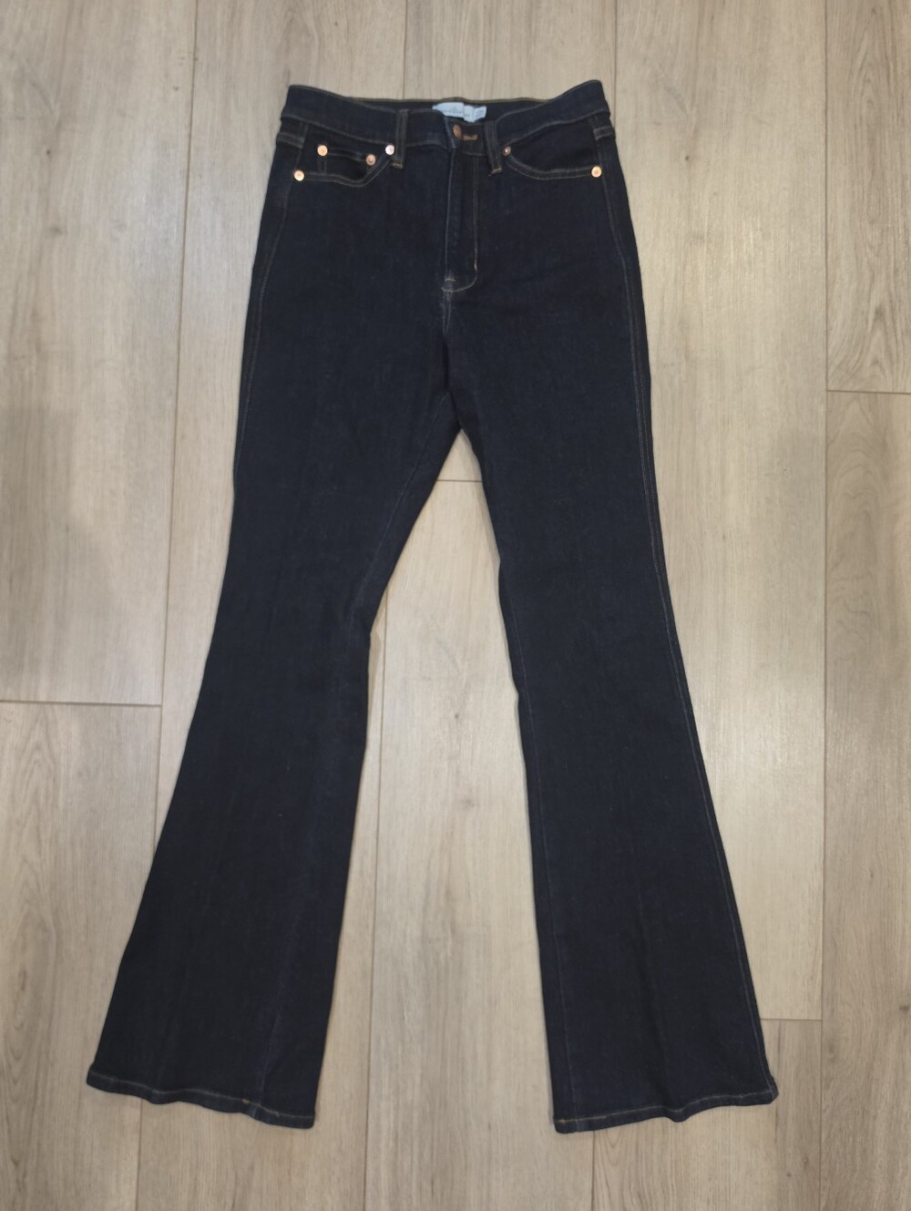 L.L.Bean Bean Signature Dark Wash Bootcut Jeans Women's 6 Regular